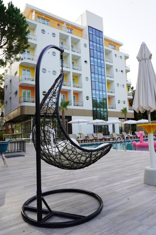 Hotel Monaco & Garden 格勒姆 外观 照片